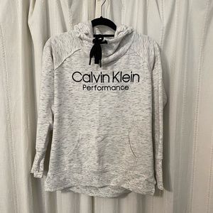 Women’s Medium Calvin Klein Performance Sweatshirt
